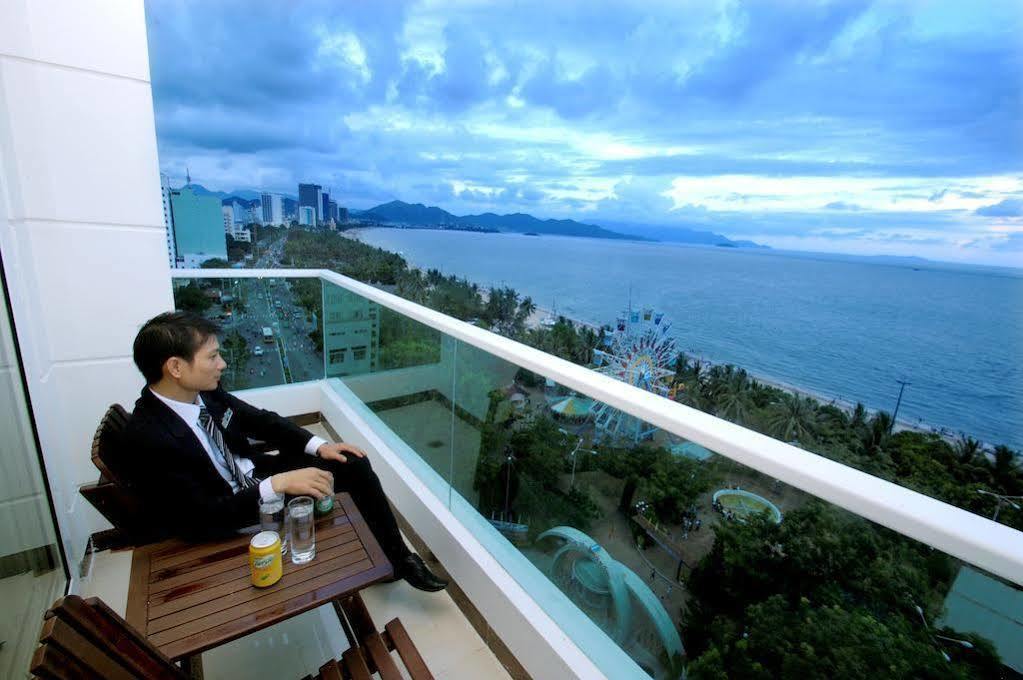 Blue Pearl Hotel Nha Trang Exterior photo